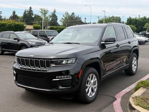 Diamond Black 2022 Jeep Grand Cherokee Limited