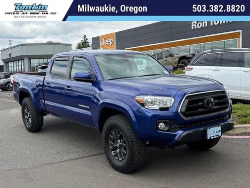Blue Crush Metallic 2022 Toyota Tacoma SR5