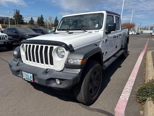 Bright White Clearcoat 2020 Jeep Gladiator Sport