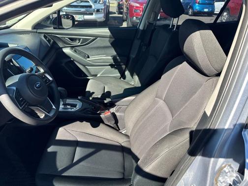 Ice Silver Metallic 2018 Subaru Impreza 2.0i Premium