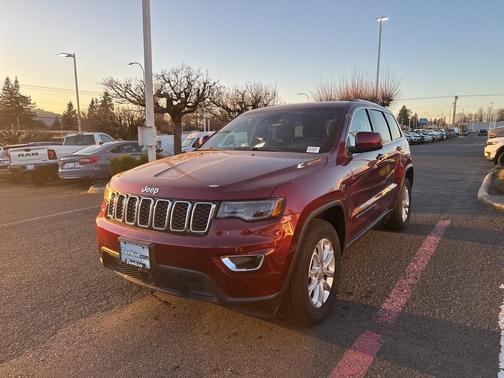 2021 Jeep Grand Cherokee Laredo E
