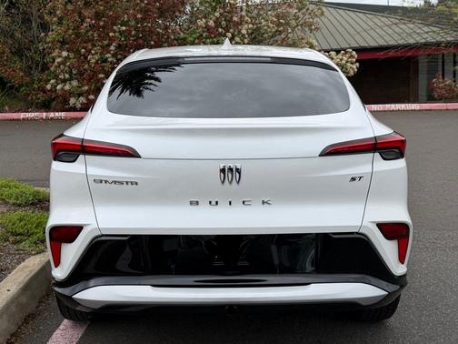 White Frost Tri-Coat 2024 Buick Envista Sport Touring