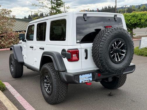 Bright White Clearcoat 2026 Jeep Wrangler Rubicon