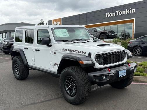 Bright White Clearcoat 2026 Jeep Wrangler Rubicon