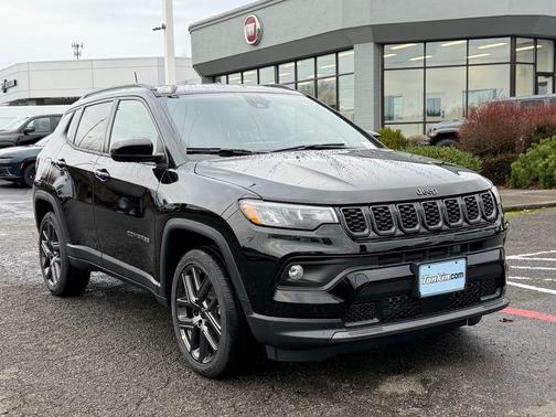 Diamond Black 2026 Jeep Compass Latitude