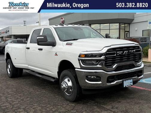 Bright White Clearcoat 2026 RAM 3500 Tradesman