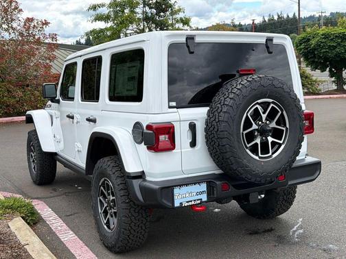 Bright White Clearcoat 2026 Jeep Wrangler Rubicon