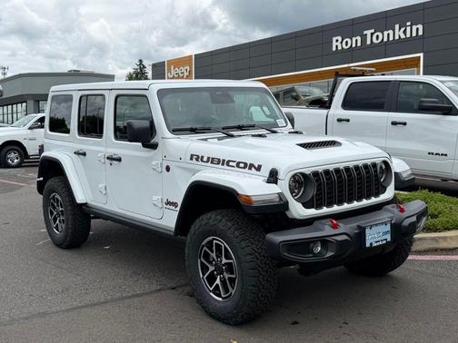 Bright White Clearcoat 2026 Jeep Wrangler Rubicon