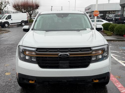 2023 Ford Maverick Lariat