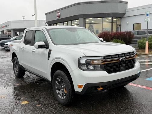 2023 Ford Maverick Lariat