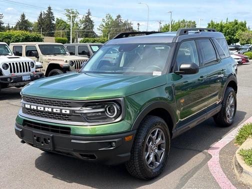 Green Metallic 2023 Ford Bronco Sport Badlands