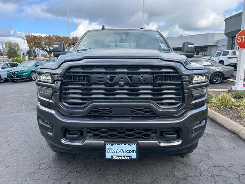 2025 RAM 3500 Big Horn
