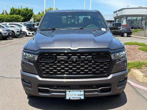Granite Crystal Clearcoat Metallic 2026 RAM 1500 Big Horn/Lone Star