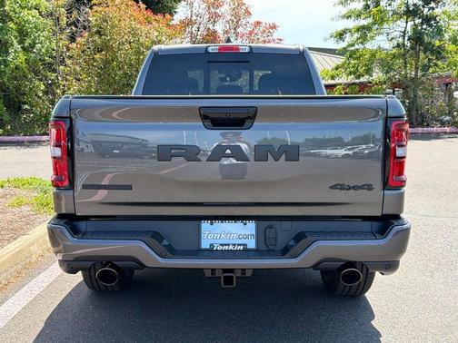 Granite Crystal Clearcoat Metallic 2026 RAM 1500 Big Horn/Lone Star
