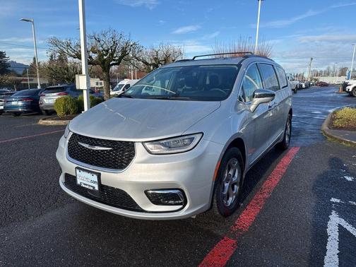 2022 Chrysler Pacifica Limited