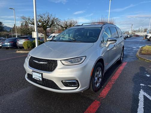 2022 Chrysler Pacifica Limited