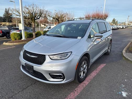 2022 Chrysler Pacifica Limited