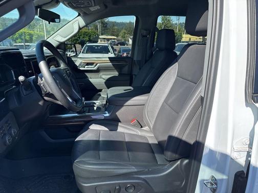Summit White 2024 Chevrolet Silverado 1500 RST