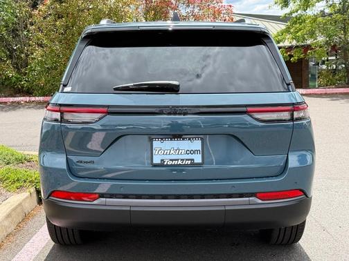 Steel Blue 2026 Jeep Grand Cherokee Limited