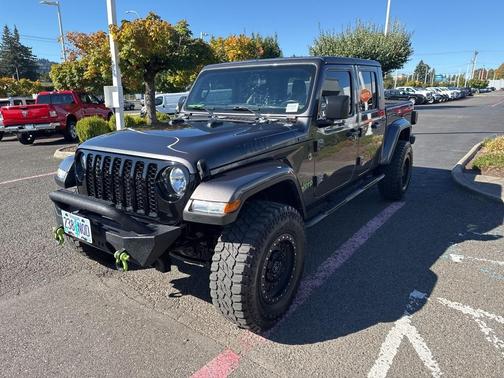 2021 Jeep Gladiator Sport
