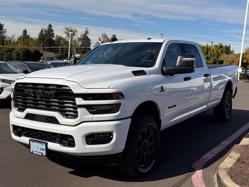 Bright White Clearcoat 2027 RAM 3500 Big Horn