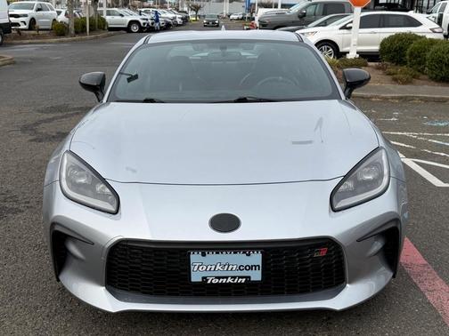 2024 Toyota GR86 Premium