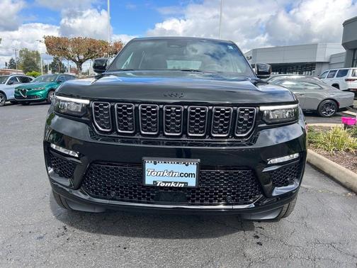 2025 Jeep Grand Cherokee Summit