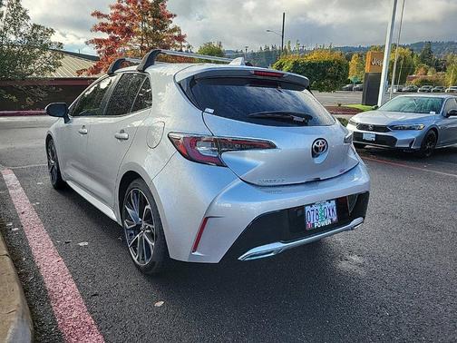 Classic Silver Metallic 2019 Toyota Corolla Hatchback XSE