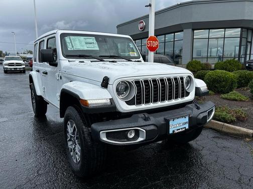 2025 Jeep Wrangler Sahara