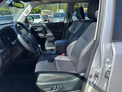 Classic Silver Metallic 2021 Toyota 4Runner TRD Off Road Premium