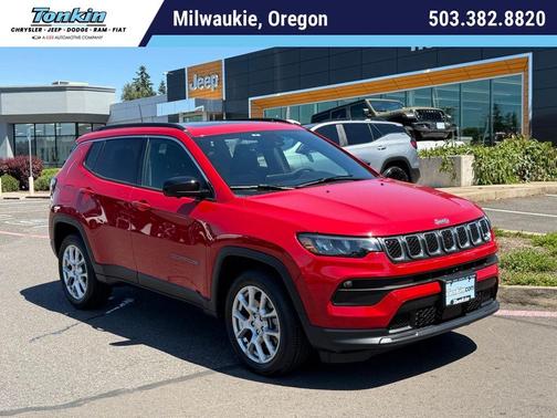 Redline Pearlcoat 2023 Jeep Compass Latitude Lux
