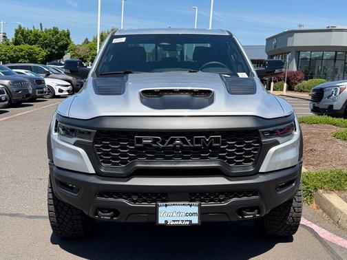 Silver Zynith 2026 RAM 1500 RHO