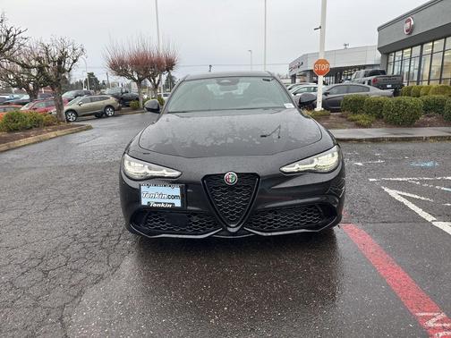 2026 Alfa Romeo Giulia Base