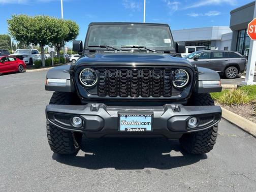 2025 Jeep Wrangler 4xe Sport