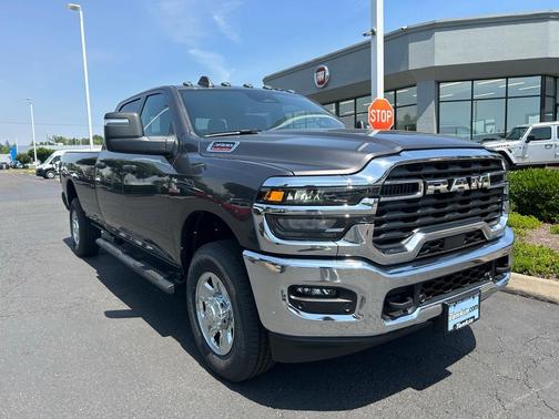 2025 RAM 3500 Tradesman