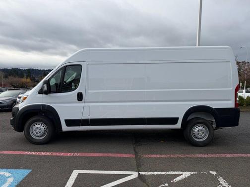Bright White Clearcoat 2026 RAM ProMaster 2500 High Roof