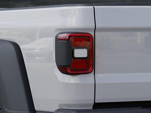 Bright White Clearcoat 2026 Jeep Gladiator Rubicon