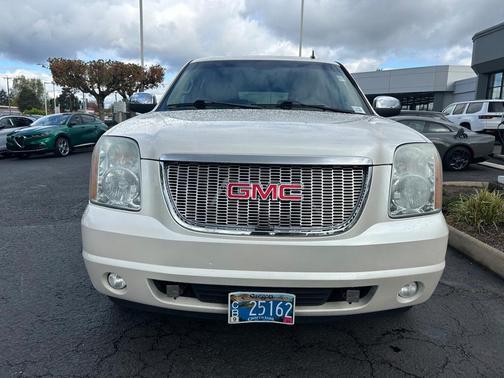 2012 GMC Yukon XL 1500 SLT
