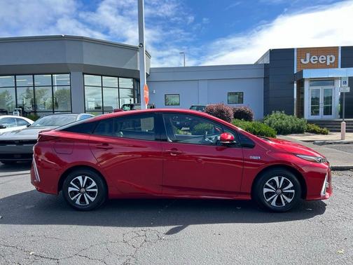 2019 Toyota Prius Prime Advanced