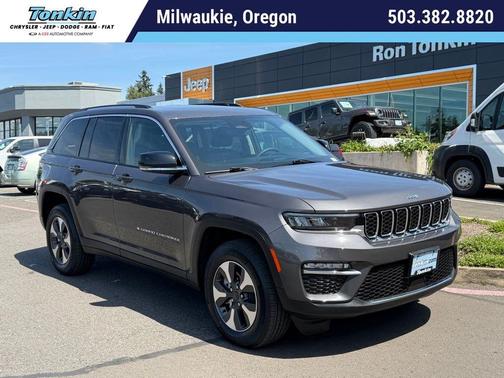 Metallic 2022 Jeep Grand Cherokee 4xe Base