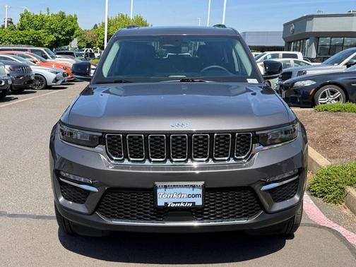 Metallic 2022 Jeep Grand Cherokee 4xe Base