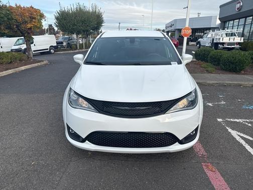 2019 Chrysler Pacifica Touring Plus