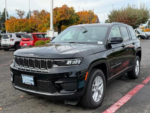 2025 Jeep Grand Cherokee Laredo X