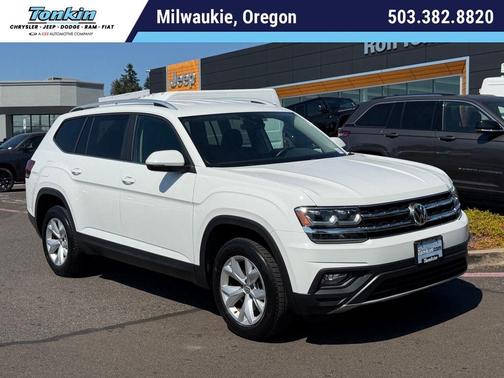 Pure White 2019 Volkswagen Atlas 3.6L SE w/Technology