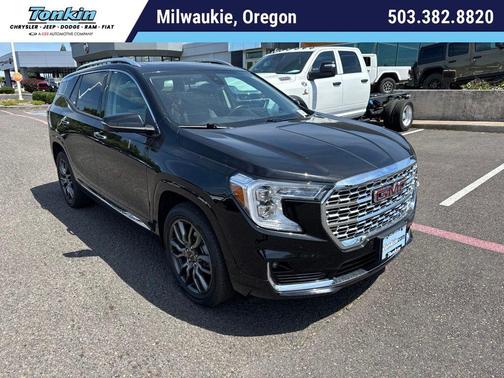 Ebony Twilight Metallic 2022 GMC Terrain Denali