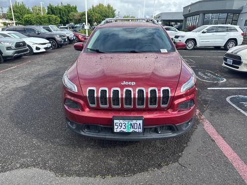 Deep Cherry Red Crystal Pearlcoat 2017 Jeep Cherokee Latitude