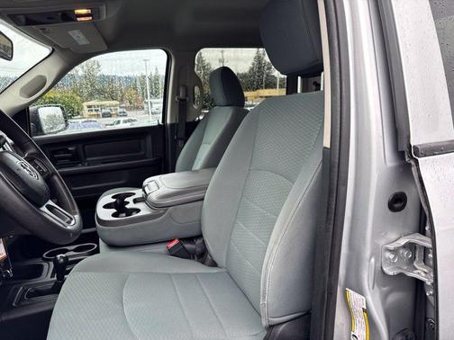 Bright Silver Clearcoat Metallic 2016 RAM 2500 Tradesman