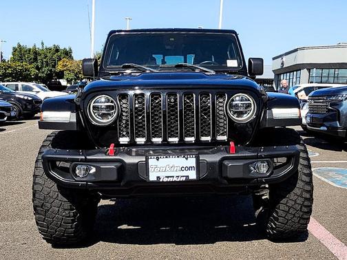 Black Clearcoat 2020 Jeep Gladiator Rubicon