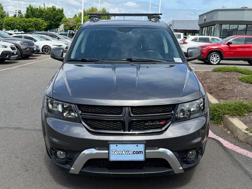 Granite Crystal Clearcoat Metallic 2017 Dodge Journey Crossroad