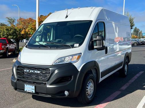 Bright White Clearcoat 2026 RAM ProMaster 2500 High Roof
